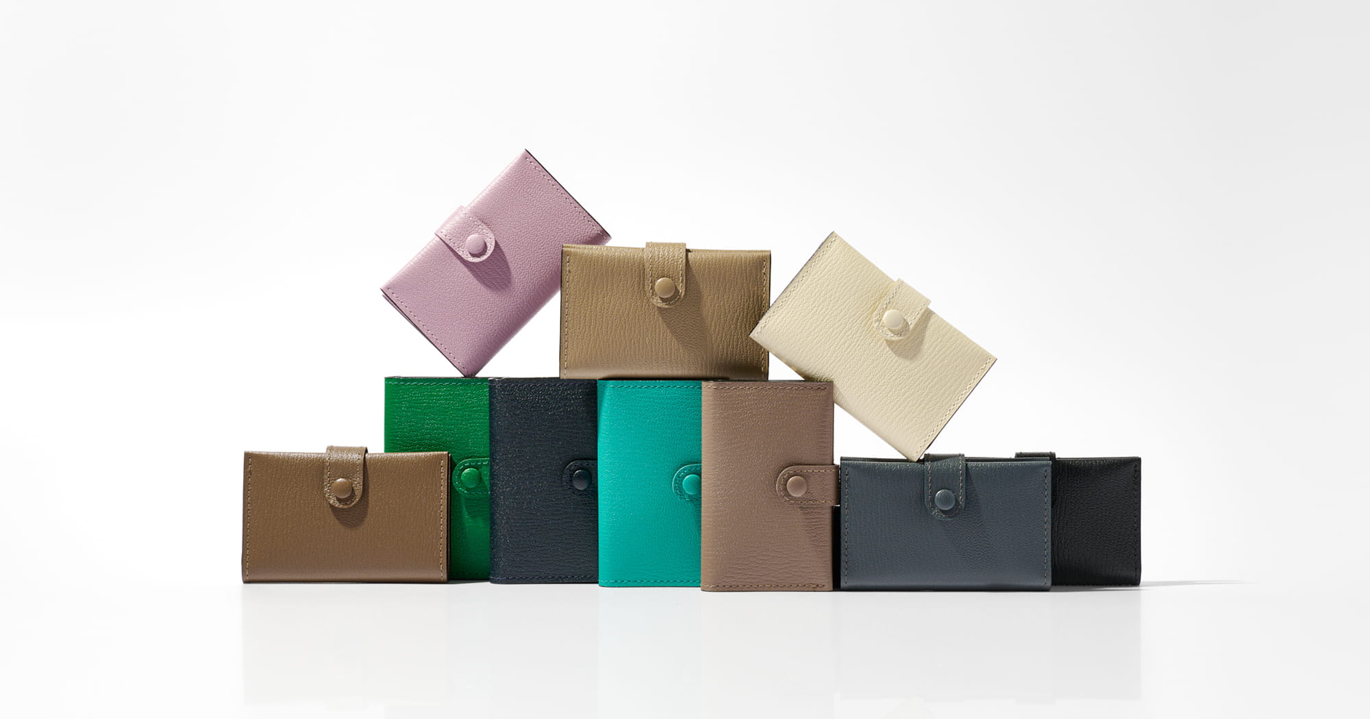 イメージ（PC用）：本質を知る大人のための逸品、ベルテッドキーケース